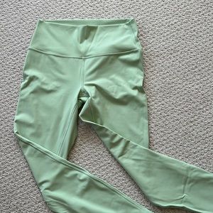 Lululemon workout pants Size 10